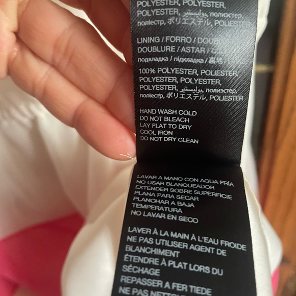 Bebe sleeveless, pullover color block dress - Picture 5 of 9